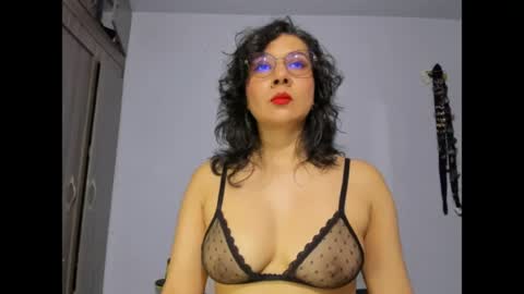 Snapshot of eva_rain01 chatting on July 11, 2026, 6:54 pm Eva online show from July 11, 2026, 6:54 pm