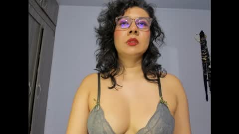 Snapshot of eva_rain01 chatting on July 27, 2026, 10:39 pm Eva online show from July 27, 2026, 10:39 pm