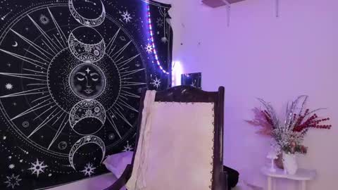 Snapshot of eva_sanderslee chatting on February 22, 2026, 8:57 am Eva online show from February 22, 2026, 8:57 am