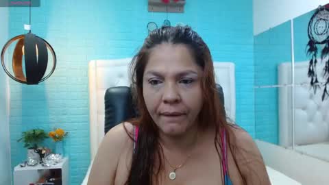 Snapshot of eva_sk chatting on November 8, 2025, 11:10 am eva sk online show from November 8, 2025, 11:10 am