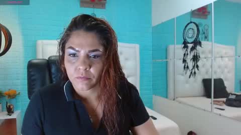 Snapshot of eva_sk chatting on November 25, 2025, 10:59 am eva sk online show from November 25, 2025, 10:59 am