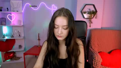 Eva online show from February 5, 2026, 6:51 am