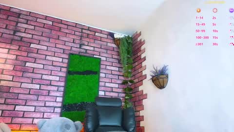 Snapshot of eva_starxxxxx chatting on January 13, 2025, 9:42 pm Eva online show from January 13, 2025, 9:42 pm