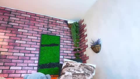 Snapshot of eva_starxxxxx chatting on January 14, 2025, 12:43 am Eva online show from January 14, 2025, 12:43 am