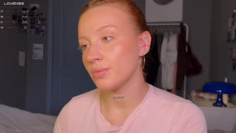 eva_swag online show from October 29, 2025, 9:33 am