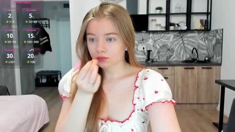 Snapshot of eva_tomiok chatting on January 13, 2025, 6:38 am Eva online show from January 13, 2025, 6:38 am