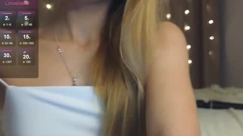 Snapshot of eva_vex chatting on December 14, 2024, 2:42 pm Hello Im Eva online show from December 14, 2024, 2:42 pm