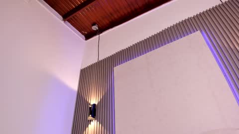 Eva online show from March 5, 2025, 11:27 pm