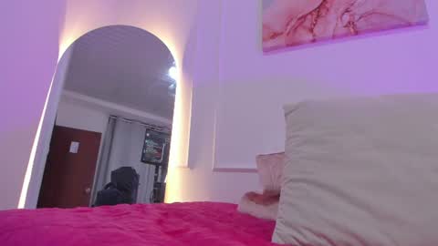  Eva  online show from July 20, 2026, 7:49 pm