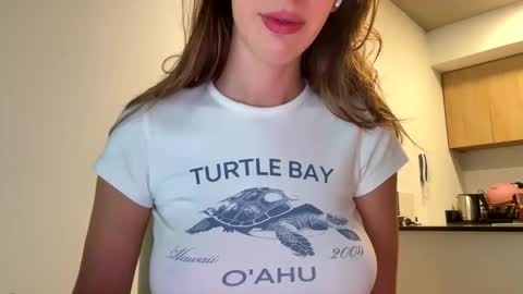 Snapshot of evaangelina_ chatting on February 19, 2026, 9:00 pm Eva online show from February 19, 2026, 9:00 pm