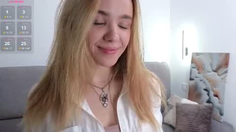 Snapshot of evaaqua chatting on July 28, 2026, 8:34 pm Sirena online show from July 28, 2026, 8:34 pm