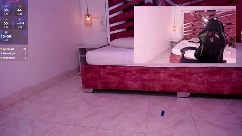Snapshot of evabloom_ chatting on May 15, 2026, 11:12 pm EvaBloom online show from May 15, 2026, 11:12 pm