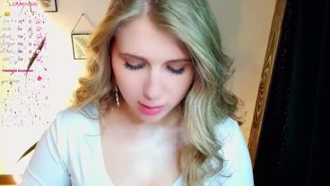 Eva  online show from January 29, 2025, 12:13 pm