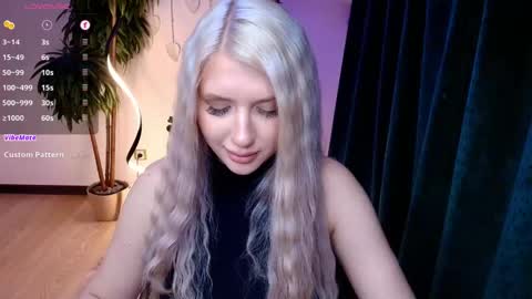 Snapshot of evacadooo chatting on April 23, 2026, 3:52 am Eva online show from April 23, 2026, 3:52 am