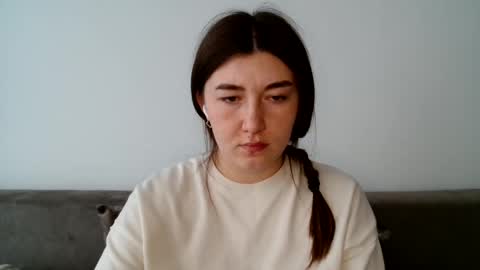 Snapshot of evachaturbatte chatting on June 3, 2026, 6:49 am Evachaturbatte online show from June 3, 2026, 6:49 am