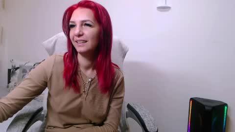 EvadesireONE online show from April 15, 2026, 7:58 pm