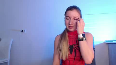 Eva online show from May 16, 2026, 4:42 am