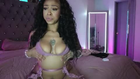 Eva online show from November 14, 2025, 8:24 am