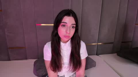 EVA online show from January 26, 2025, 1:47 pm