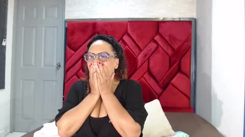 Snapshot of evamills1 chatting on March 5, 2025, 8:42 pm Eva Mills online show from March 5, 2025, 8:42 pm