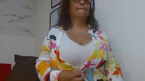 Snapshot of evamills1 chatting on September 22, 2025, 8:22 pm Eva Mills online show from September 22, 2025, 8:22 pm