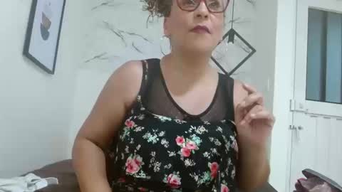 Snapshot of evamills1 chatting on September 29, 2025, 9:08 pm Eva Mills online show from September 29, 2025, 9:08 pm