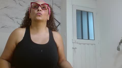 Snapshot of evamills1 chatting on October 26, 2025, 5:08 pm Eva Mills online show from October 26, 2025, 5:08 pm