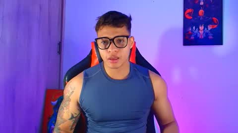 Snapshot of evan_greey chatting on November 30, 2025, 11:20 pm EVAN GREY online show from November 30, 2025, 11:20 pm