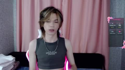 evan_reinhart online show from October 8, 2025, 10:07 pm