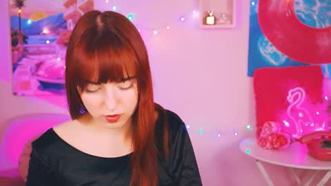 Eva  online show from December 14, 2024, 12:44 pm