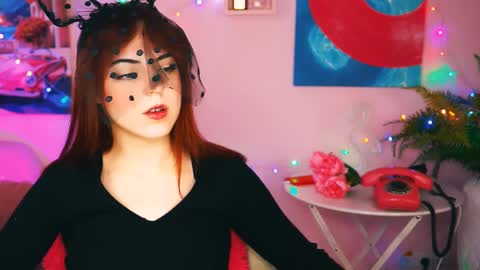 Eva  online show from December 20, 2024, 9:21 am