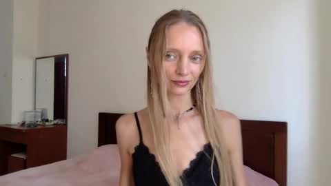 Snapshot of evangelika_angel chatting on July 21, 2026, 6:27 am evangelika_angel online show from July 21, 2026, 6:27 am