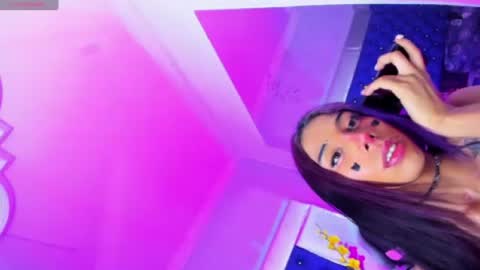 evanllelyne online show from July 25, 2026, 7:22 pm