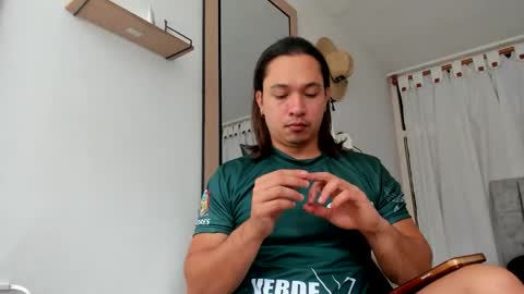 Evan online show from October 5, 2025, 1:42 pm