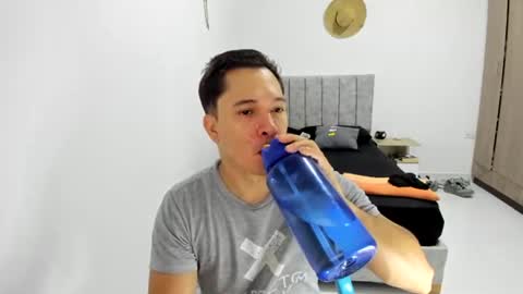 Mateo and Valerio online show from July 26, 2026, 2:46 pm