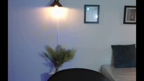 Snapshot of evanss_lx chatting on June 1, 2026, 7:26 pm Evanssa lx online show from June 1, 2026, 7:26 pm