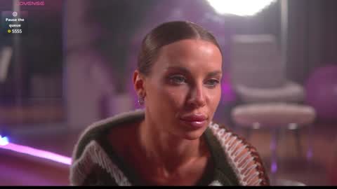 Snapshot of evaorion_ chatting on January 19, 2025, 9:34 pm evaorion_ online show from January 19, 2025, 9:34 pm