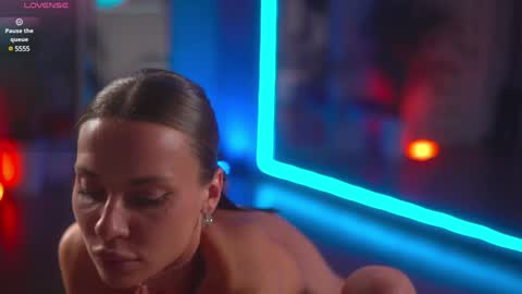 Snapshot of evaorion_ chatting on January 20, 2025, 8:18 pm evaorion_ online show from January 20, 2025, 8:18 pm