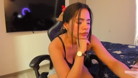 evapetit online show from April 30, 2026, 8:15 pm
