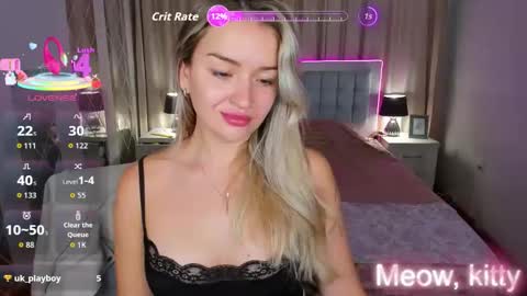 EvaRider online show from September 16, 2025, 6:36 am