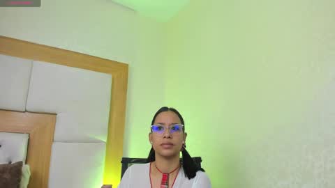 Eva Rmirezz online show from April 14, 2026, 11:38 am