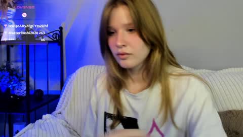 Eva online show from January 11, 2025, 7:49 pm