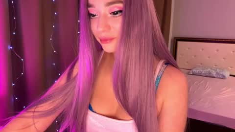 Eva online show from November 29, 2025, 1:08 am