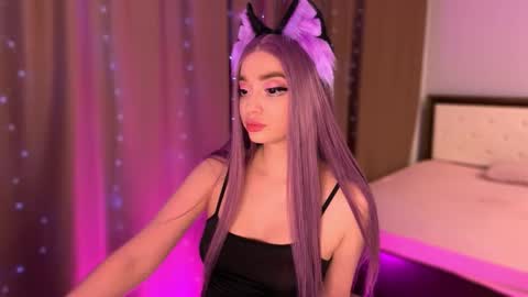 Eva online show from December 22, 2025, 9:45 pm