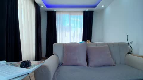  EVA LUNA online show from February 20, 2026, 4:40 pm