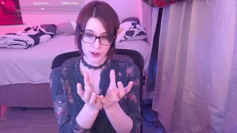 Vivi online show from February 22, 2025, 1:55 am