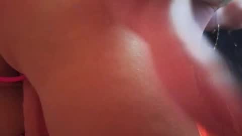 Eva online show from September 21, 2025, 3:46 pm