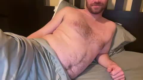 Snapshot of evdahl chatting on December 30, 2024, 8:54 am evdahl online show from December 30, 2024, 8:54 am