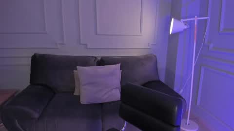 Eve  online show from February 5, 2025, 11:55 am