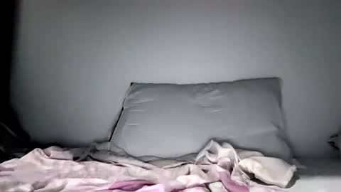 Snapshot of eveee228 chatting on November 5, 2025, 10:48 am eveee228 online show from November 5, 2025, 10:48 am